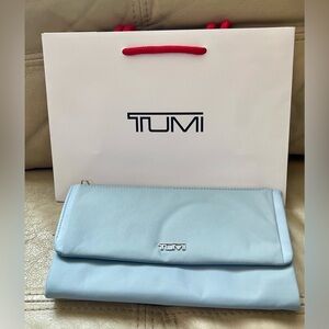 Brand New authentic TUMI voyageur travel Wallet in halogen blue color 4.75"x8.5"